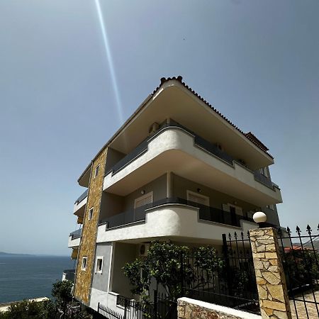 Ylli'S Apartments Saranda Dış mekan fotoğraf