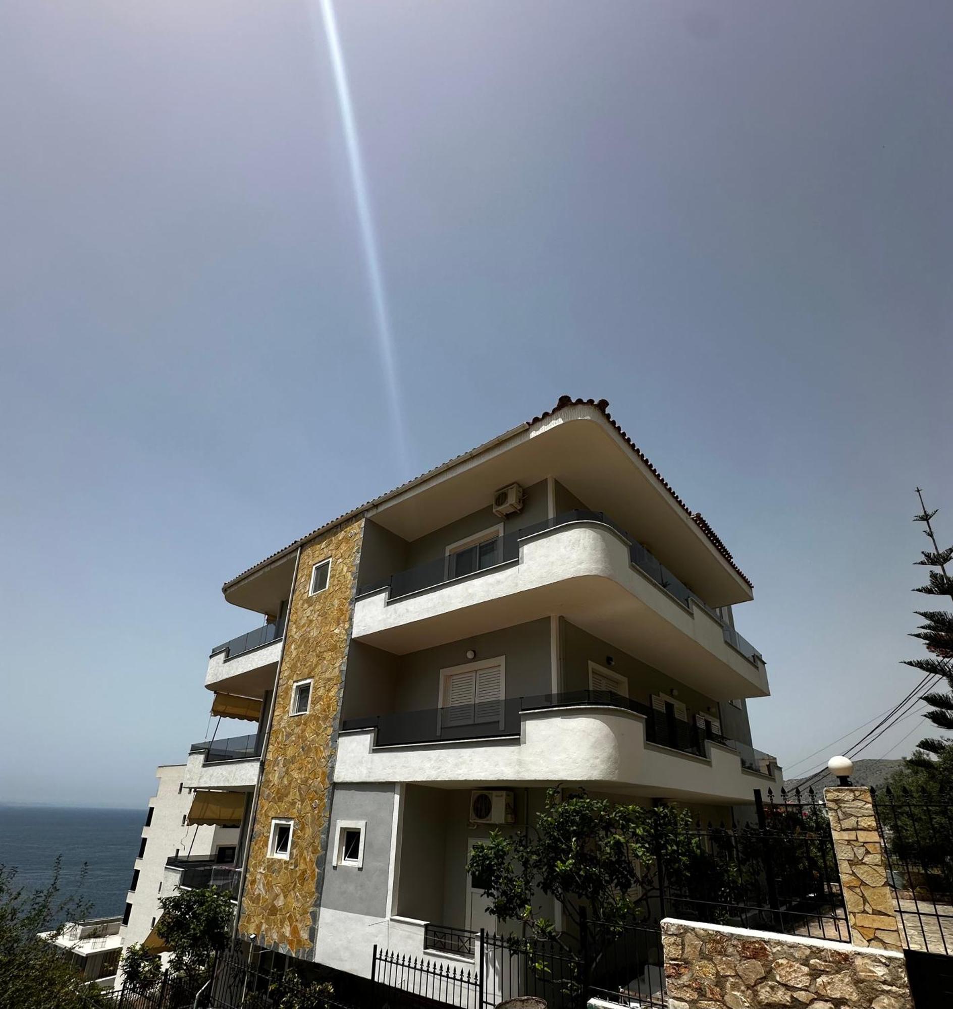 Ylli'S Apartments Saranda Dış mekan fotoğraf