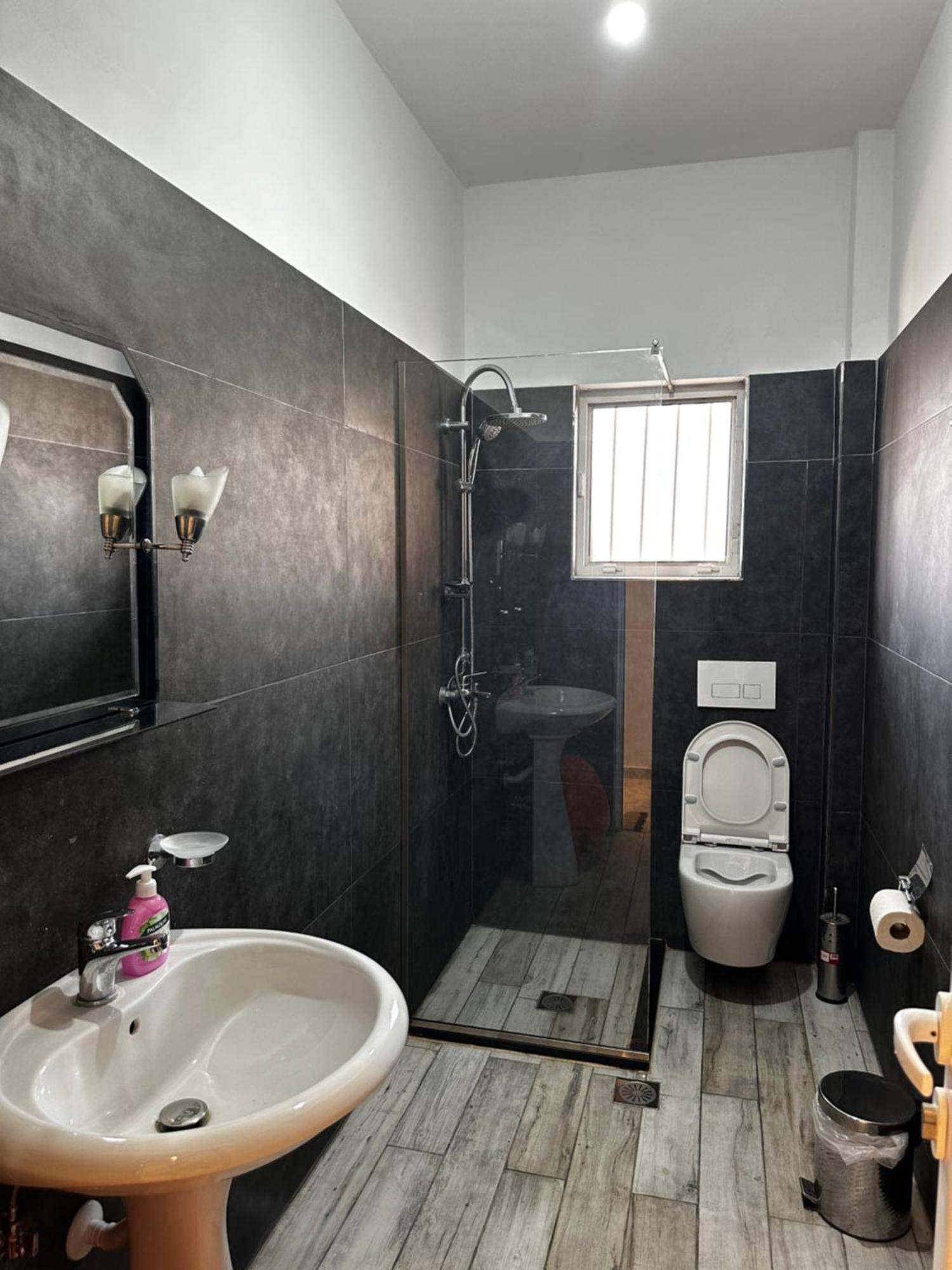 Ylli'S Apartments Saranda Dış mekan fotoğraf