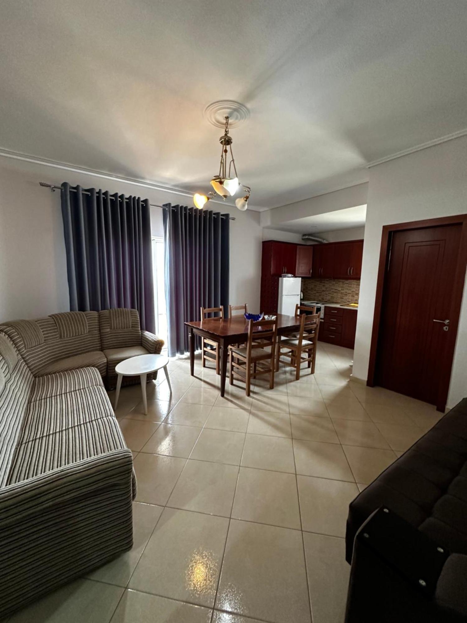 Ylli'S Apartments Saranda Dış mekan fotoğraf