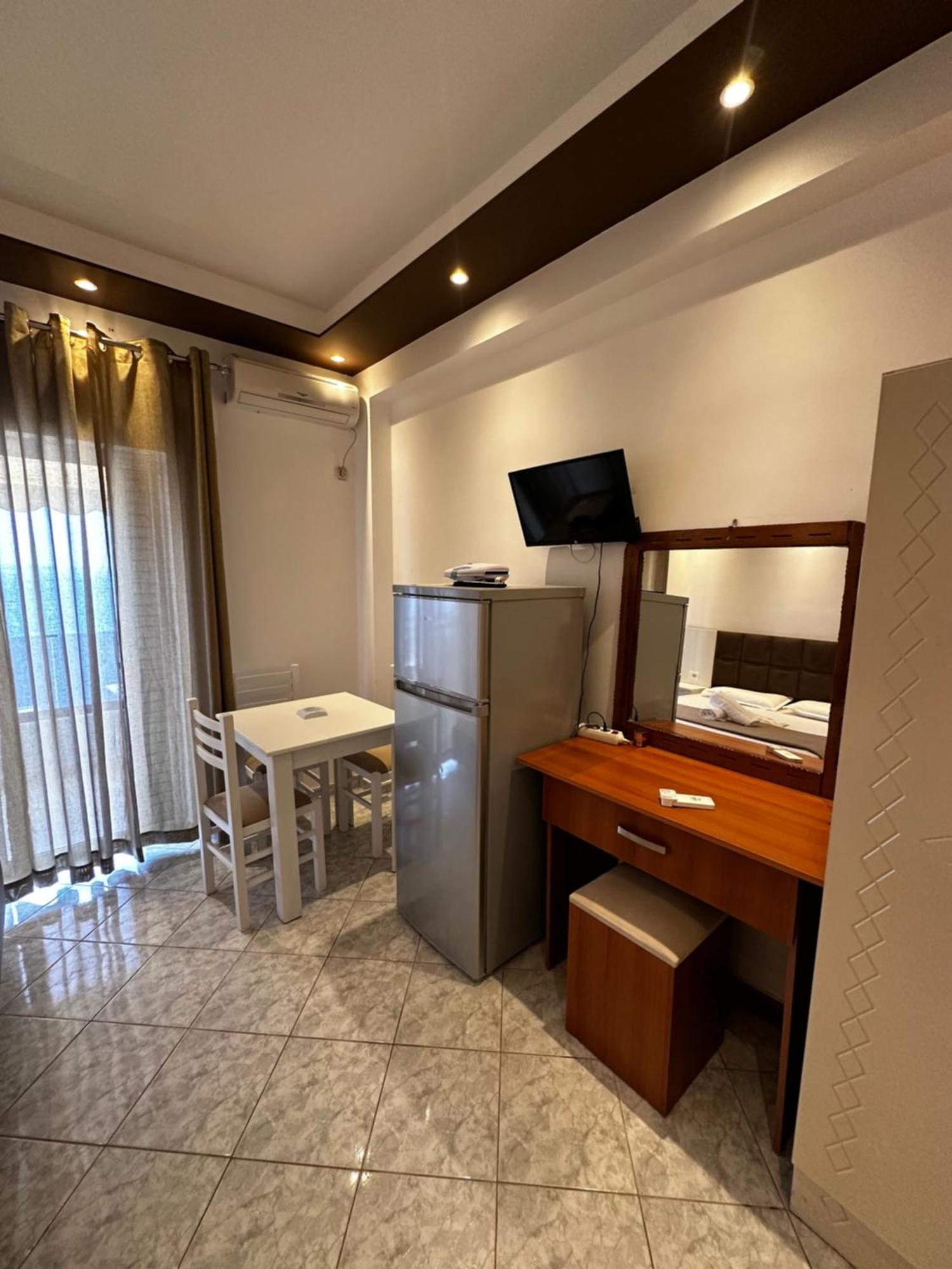 Ylli'S Apartments Saranda Dış mekan fotoğraf