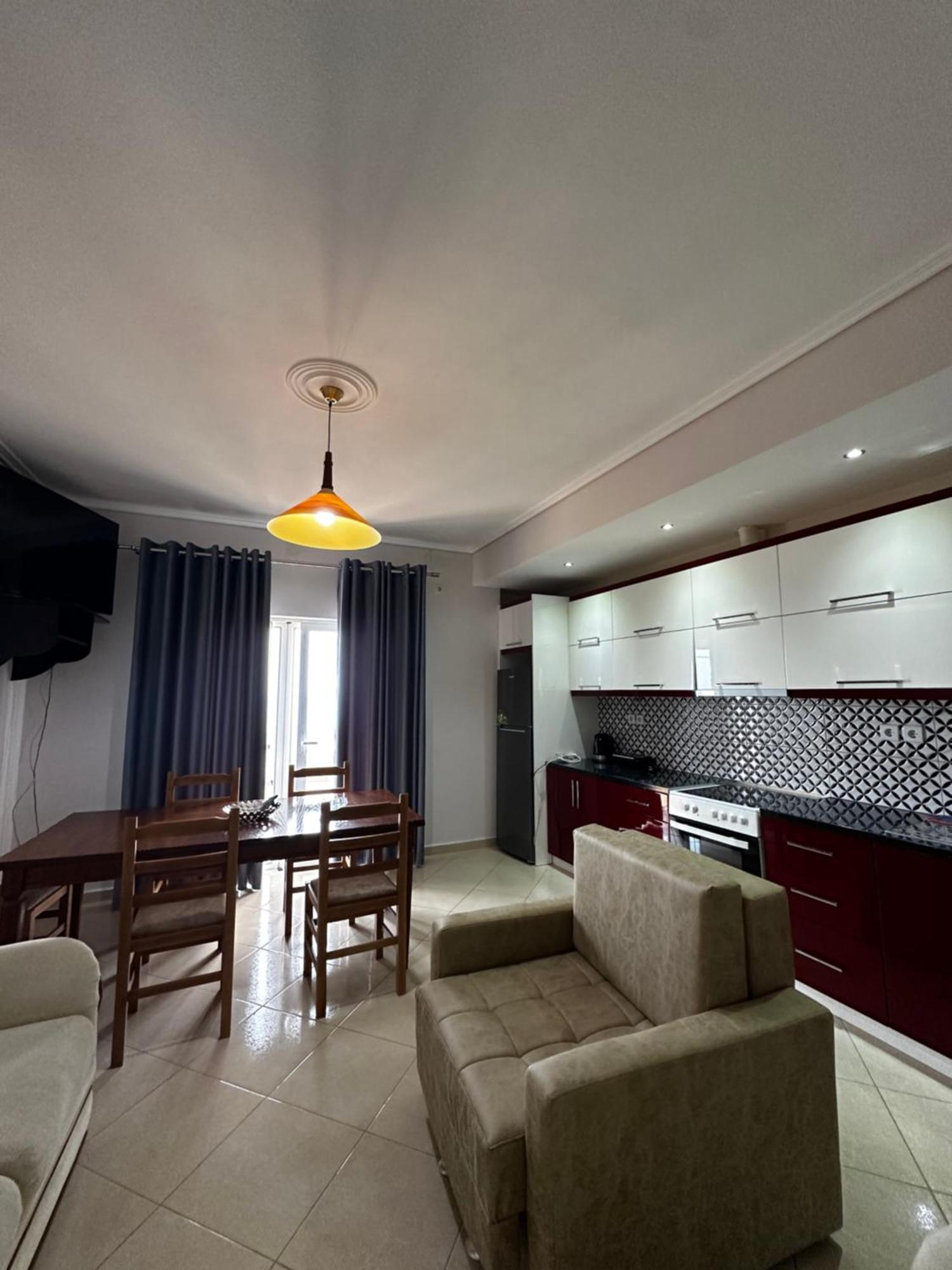 Ylli'S Apartments Saranda Dış mekan fotoğraf